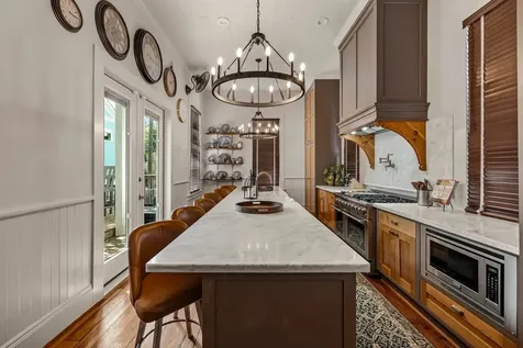 2110 Avenue O Galveston TX 77550