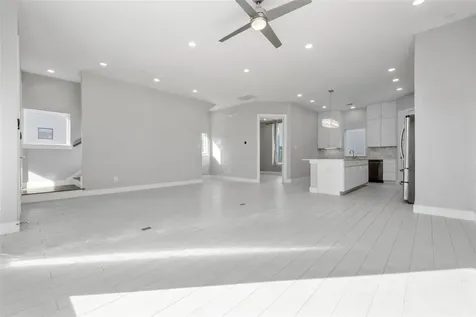 6106 Clarkson Lane D Houston TX 77055