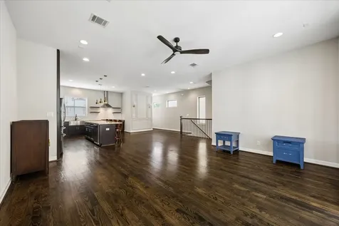 1613 Crockett Street Houston TX 77007