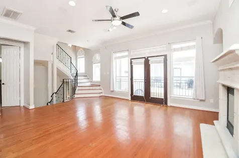 1148 W 25th Street G Houston TX 77008
