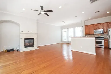 1148 W 25th Street G Houston TX 77008