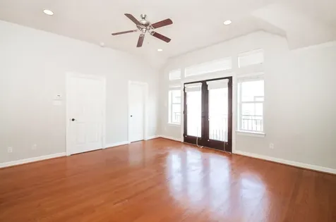 1148 W 25th Street G Houston TX 77008