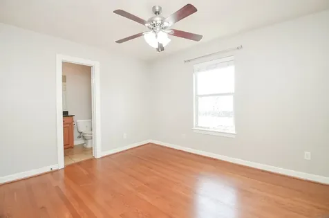 1148 W 25th Street G Houston TX 77008
