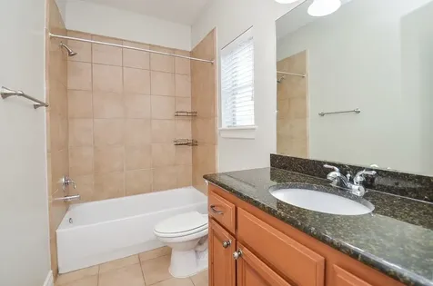 1148 W 25th Street G Houston TX 77008