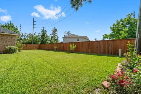 7 Fraiser Fir Place Spring TX 77389