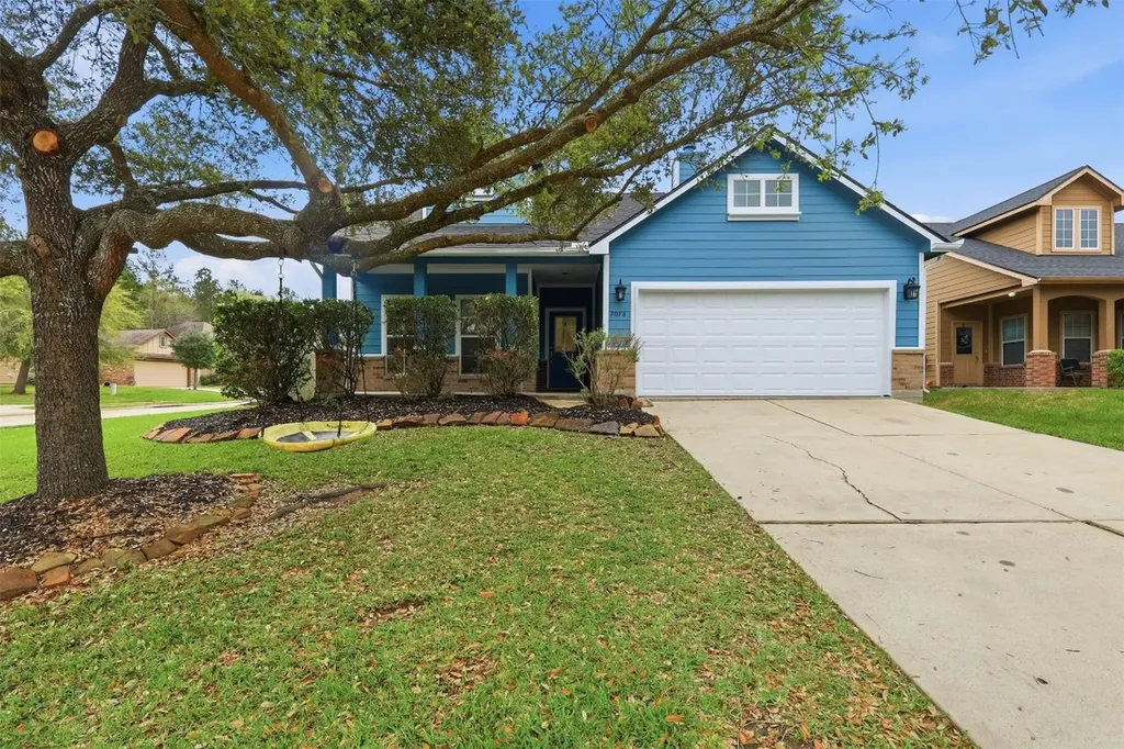 2078 Midlane Drive Conroe TX 77301