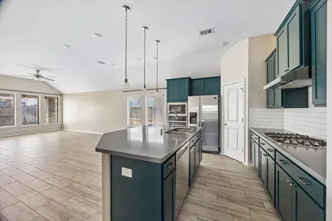 3738 Amoroso Drive Iowa Colony TX 77583