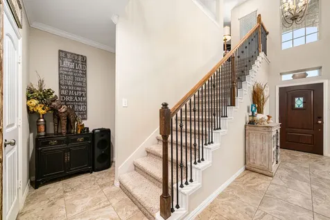 931 S Chamfer Way Crosby TX 77532