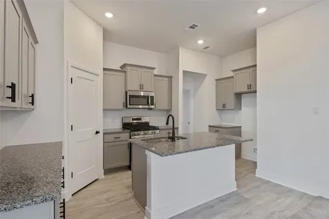 10611 Ellerston Road Cleveland TX 77327