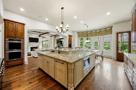 735 Timber Hill Drive Hedwig Village TX 77024
