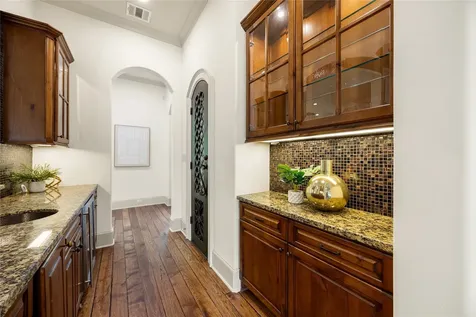 735 Timber Hill Drive Hedwig Village TX 77024