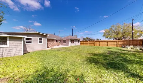4914 29th Street Dickinson TX 77539