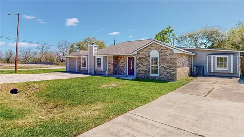 4914 29th Street Dickinson TX 77539