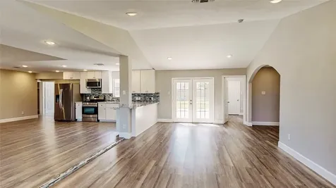 4914 29th Street Dickinson TX 77539