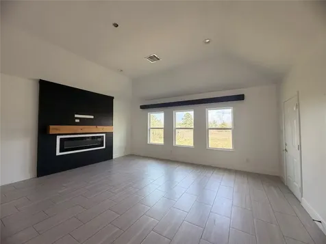 1343 Alpha Lane Crosby TX 77532