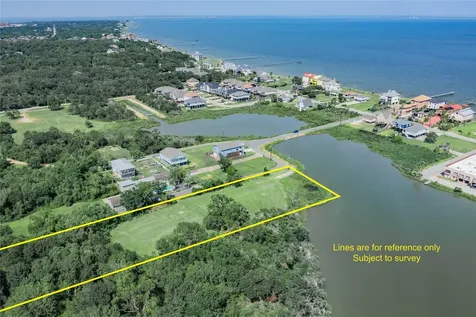 1917 Clopper Street Seabrook TX 77586
