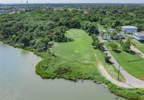 1917 Clopper Street Seabrook TX 77586