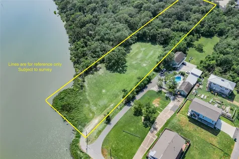 1917 Clopper Street Seabrook TX 77586