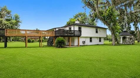 29927 County Road 25 Damon TX 77430