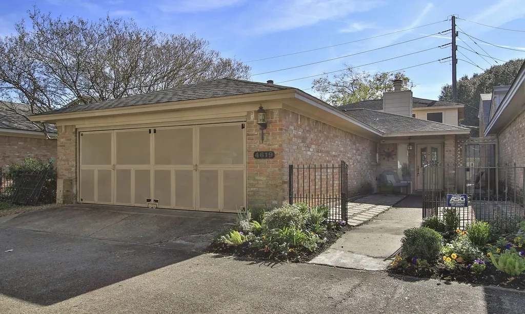 4619 Cashel Glen Drive Houston TX 77069