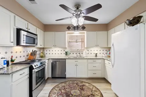 4619 Cashel Glen Drive Houston TX 77069