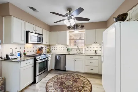 4619 Cashel Glen Drive Houston TX 77069