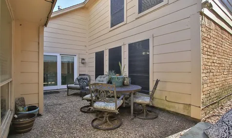 4619 Cashel Glen Drive Houston TX 77069