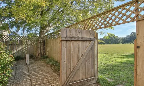 4619 Cashel Glen Drive Houston TX 77069