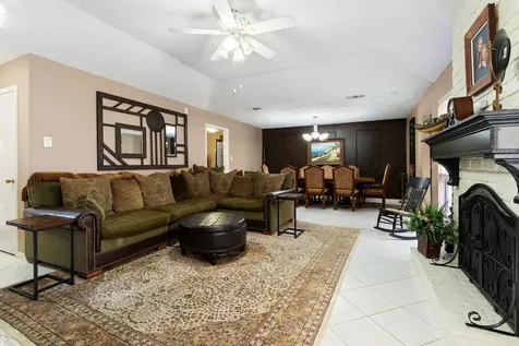 4619 Cashel Glen Drive Houston TX 77069