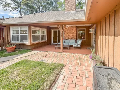 10503 Raritan Drive Houston TX 77043