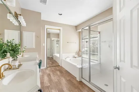 14326 Hartshill Drive Houston TX 77044