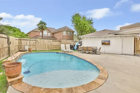 14326 Hartshill Drive Houston TX 77044
