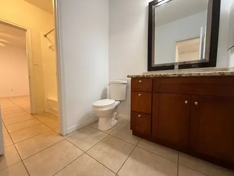 4041 Law Street 606 Houston TX 77005