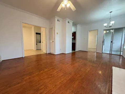 4041 Law Street 606 Houston TX 77005