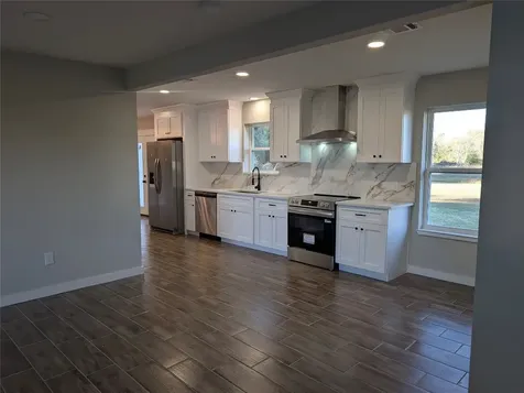 1145 Cuniff Road Sour Lake TX 77659