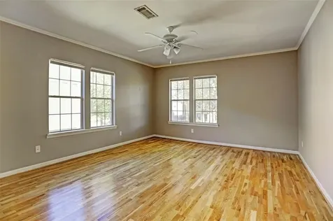 2424 Brun Street Houston TX 77019