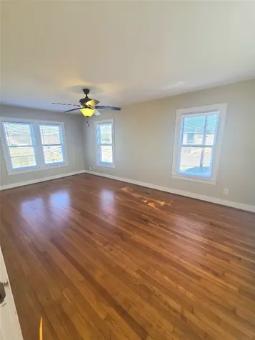 1827 Fourcade Street Houston TX 77023