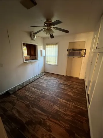 7358 Forrestal Street Houston TX 77033