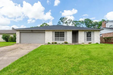16911 Bougainvilla Lane Friendswood TX 77546