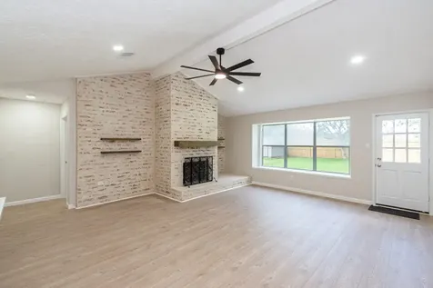 16911 Bougainvilla Lane Friendswood TX 77546