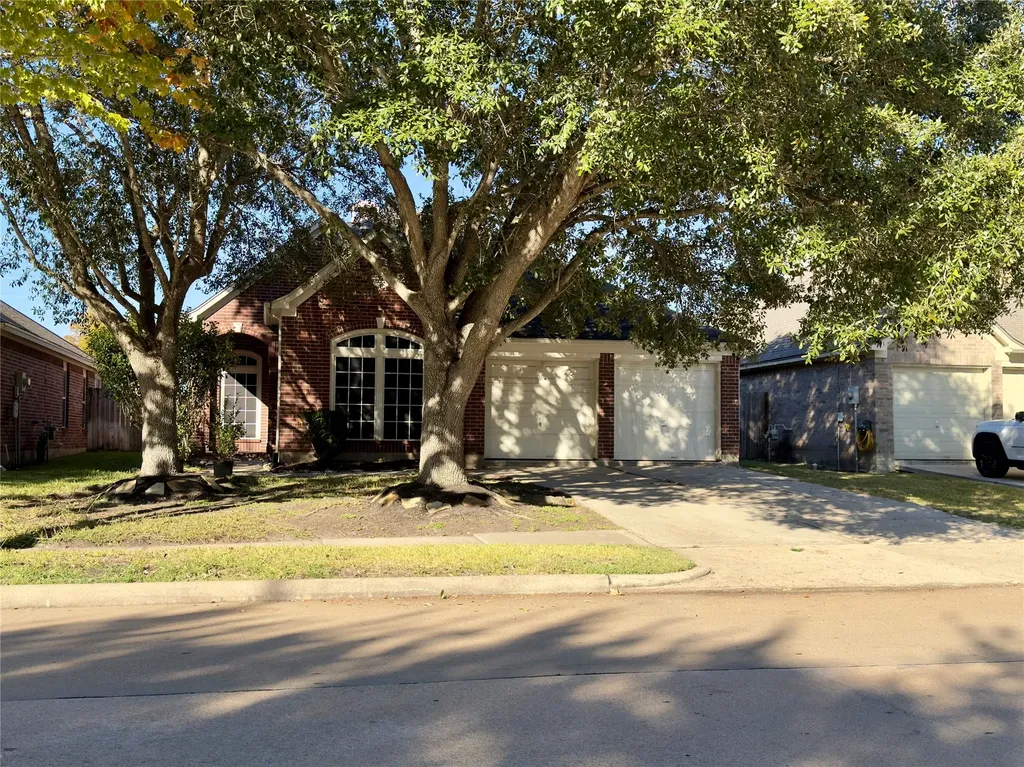 1506 Rogers Lake Lane Richmond TX 77407