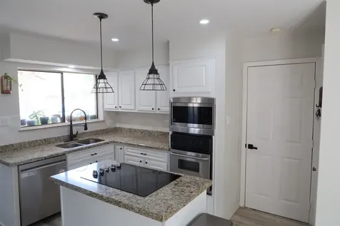 12800 Briar Forest Drive 91 Houston TX 77077
