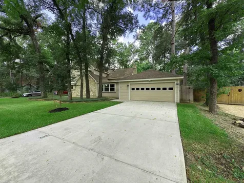 2 Rolling Mill Lane The Woodlands TX 77380