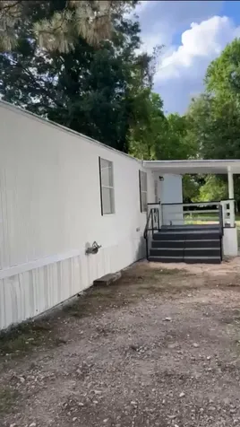151 County Road 2292 Cleveland TX 77327