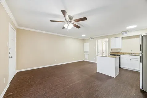 300 Pecore Street 19 Houston TX 77009