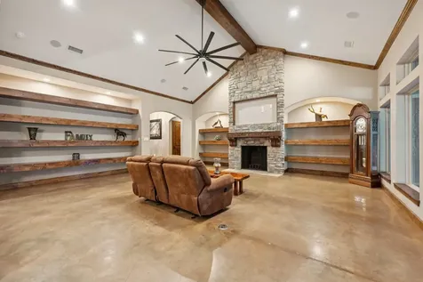 15450 Shady Oaks Drive Stagecoach TX 77355