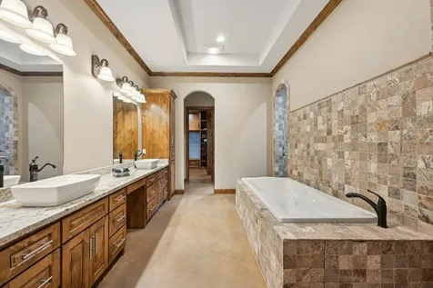 15450 Shady Oaks Drive Stagecoach TX 77355