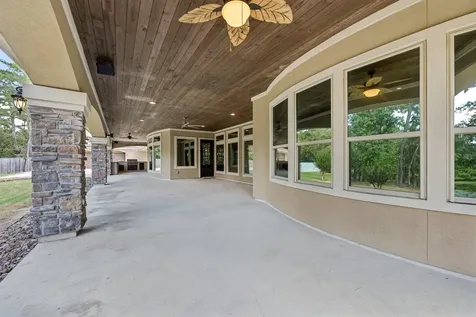 15450 Shady Oaks Drive Stagecoach TX 77355