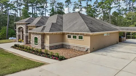 15450 Shady Oaks Drive Stagecoach TX 77355