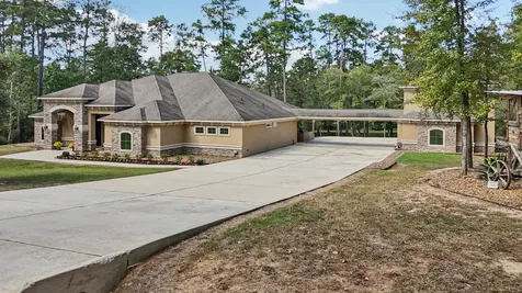 15450 Shady Oaks Drive Stagecoach TX 77355